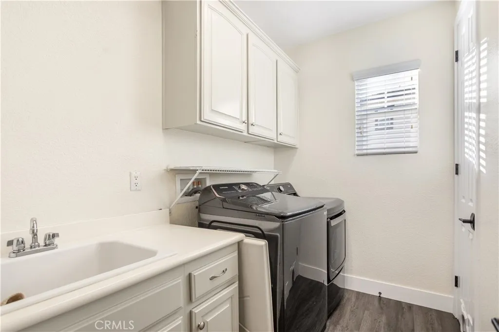 8824 Soothing Court, Corona, California 92883 home-pic-28