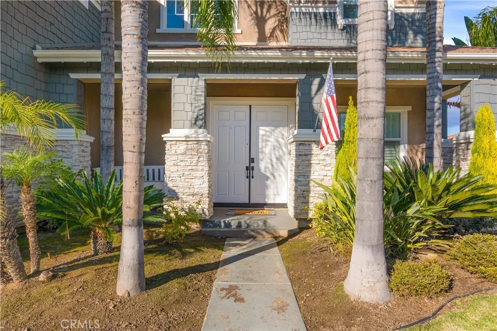 8824 Soothing Court, Corona, California 92883 home-pic-6