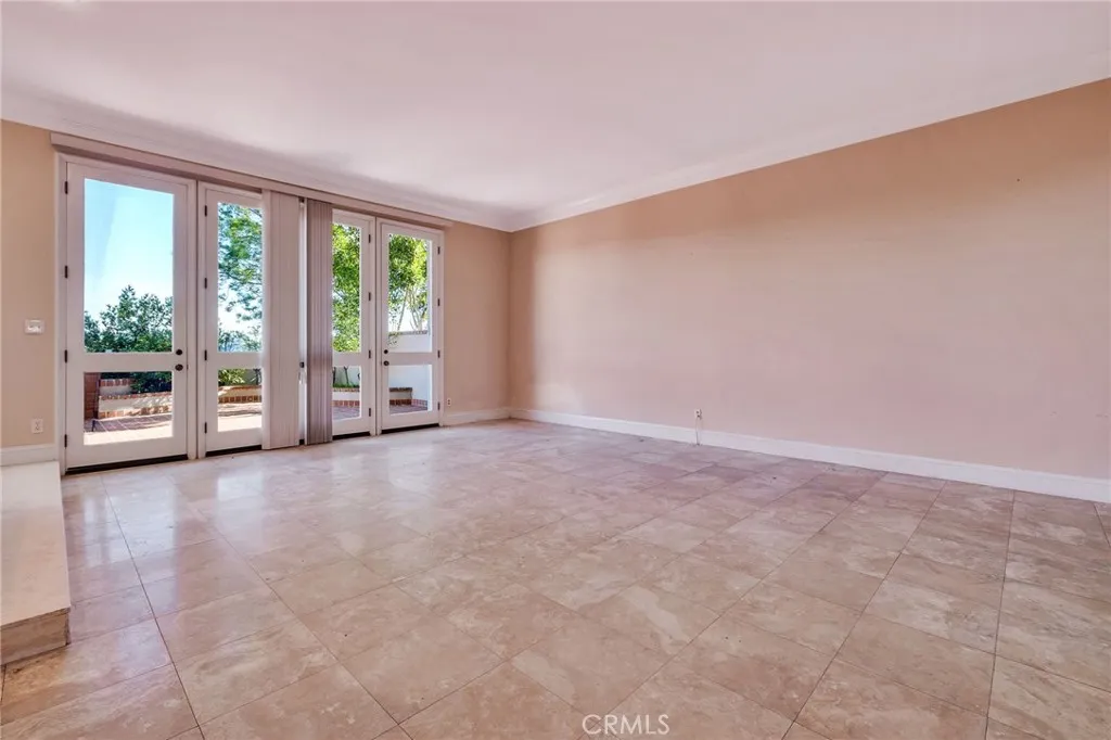 12305 Ridge, Los Angeles, California 90049 home-pic-21