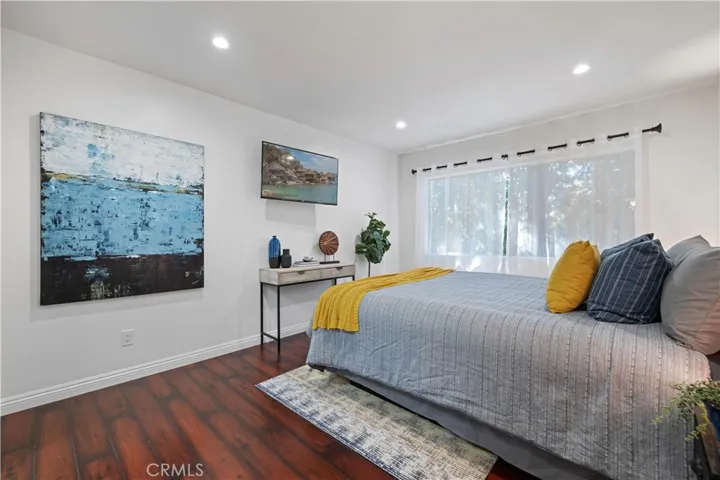 5215 Balboa Boulevard 203, Encino, California 91316