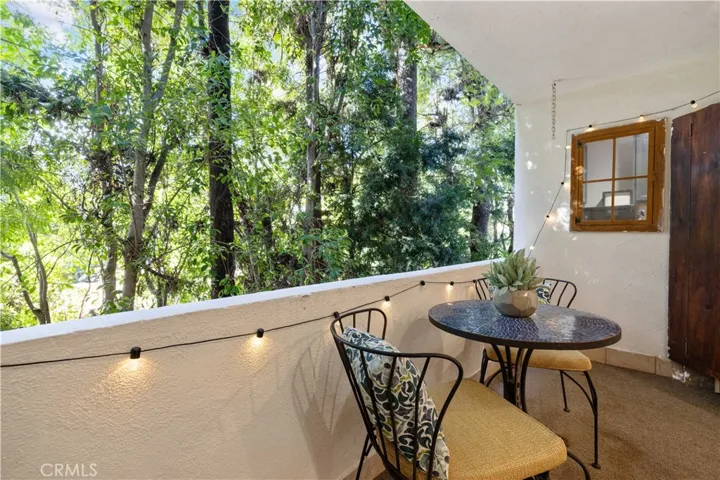 5215 Balboa Boulevard 203, Encino, California 91316