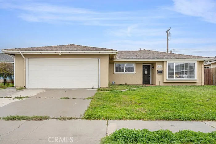 4340 Highland Avenue, Oxnard, California 93033 home-pic-1