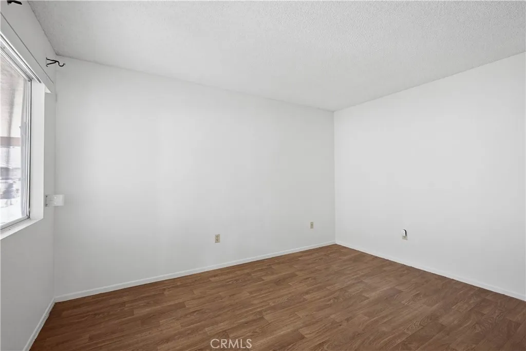 643 W Villa Chaparral, San Jacinto, California 92583 home-pic-21