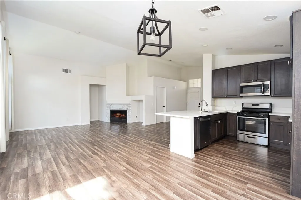 3714 Avondale Street, Perris, California 92571 home-pic-10