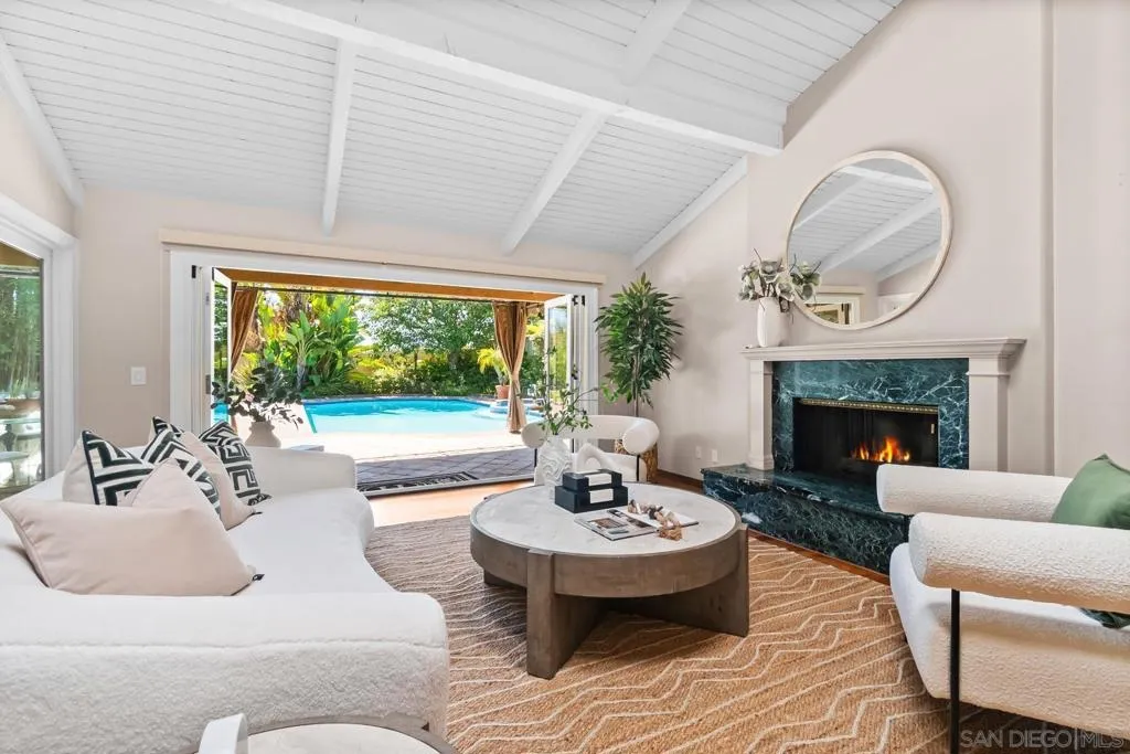 5979 Via Zurita, La Jolla, California 92037 home-pic-1