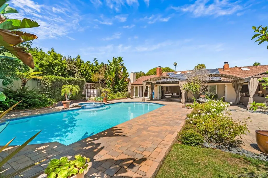 5979 Via Zurita, La Jolla, California 92037 home-pic-17