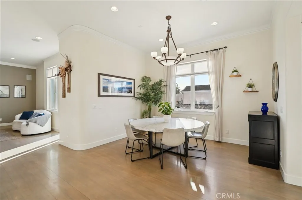 654 5th Street, Hermosa Beach, California 90254 home-pic-12