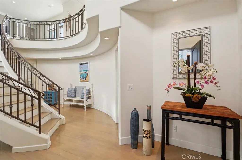 654 5th Street, Hermosa Beach, California 90254 home-pic-6