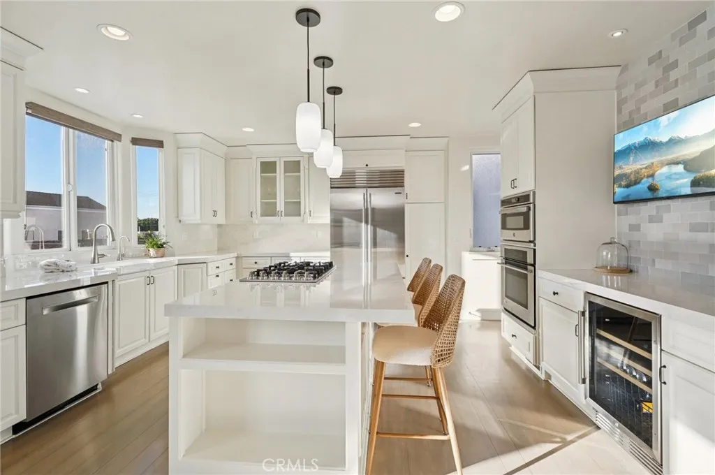 654 5th Street, Hermosa Beach, California 90254 home-pic-9