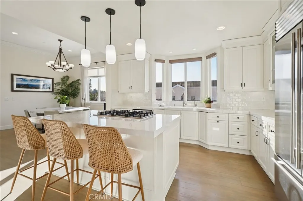 654 5th Street, Hermosa Beach, California 90254 home-pic-3
