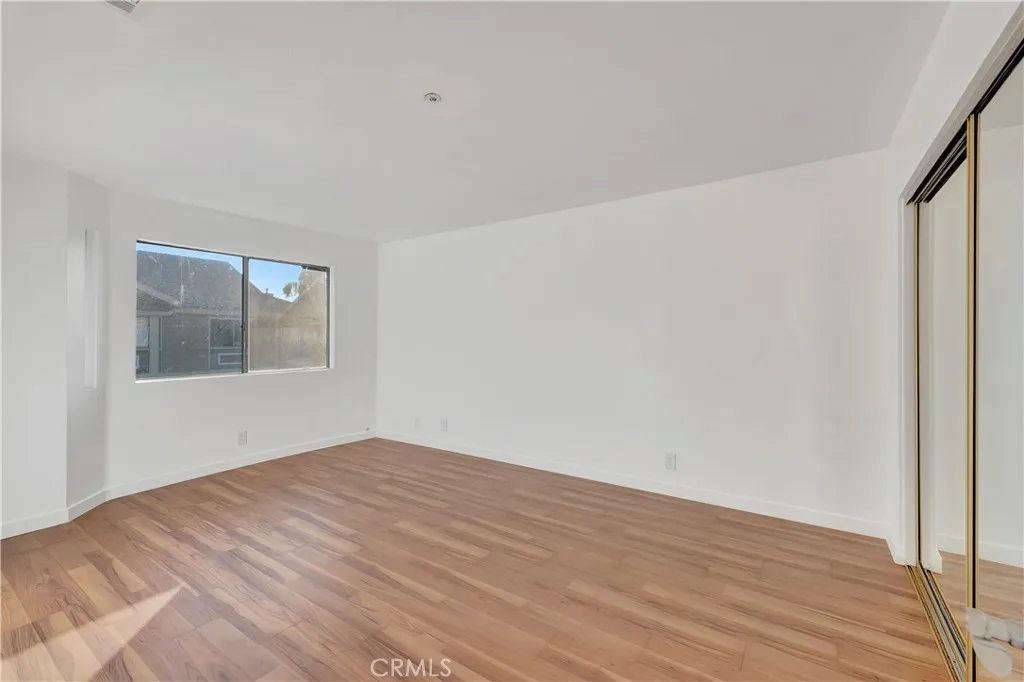 609 E Phillips, Pomona, California 91766 home-pic-21