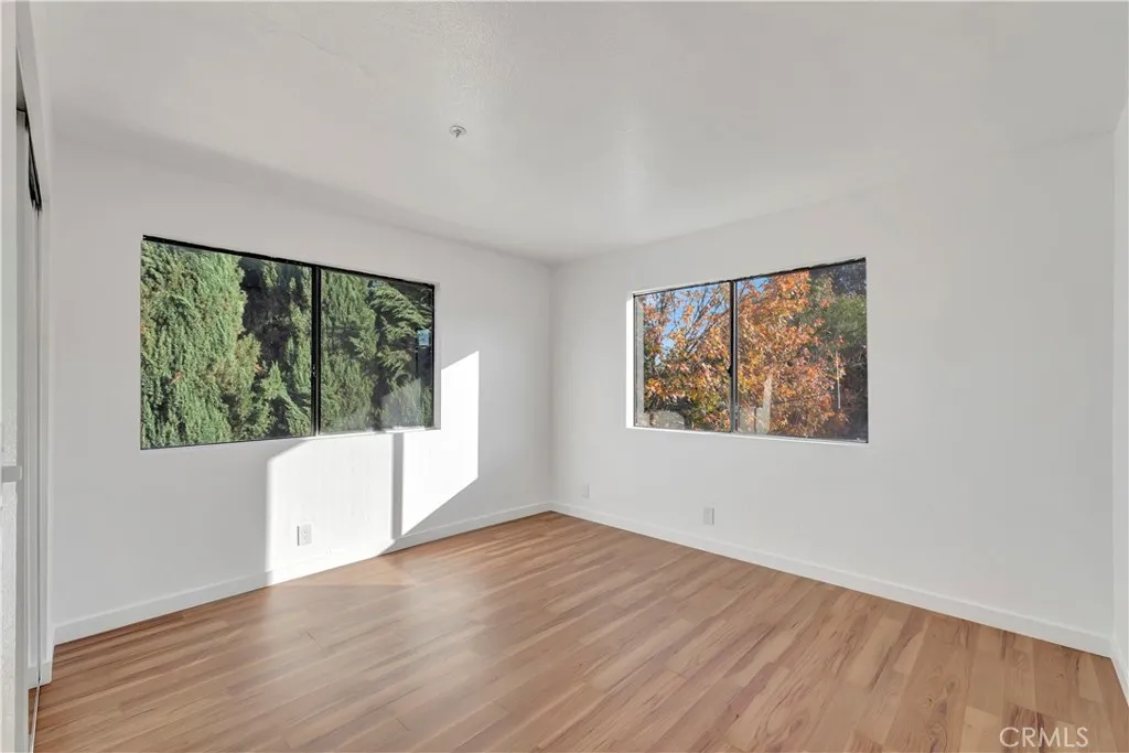 609 E Phillips, Pomona, California 91766 home-pic-24