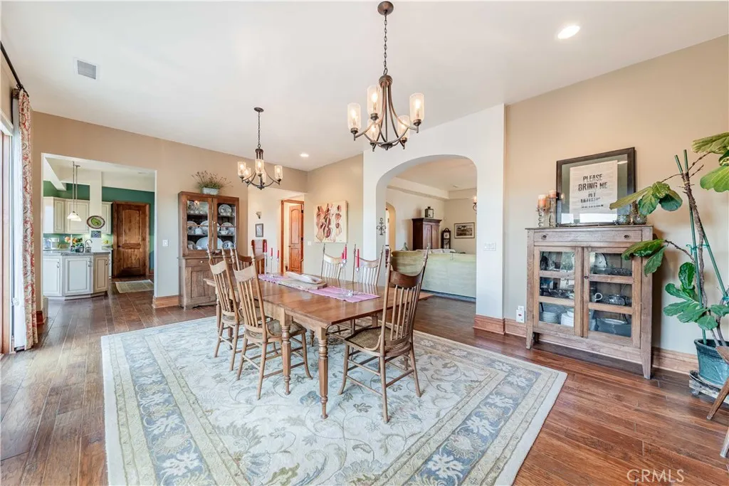 26525 Carancho Road, Temecula, California 92590 home-pic-14