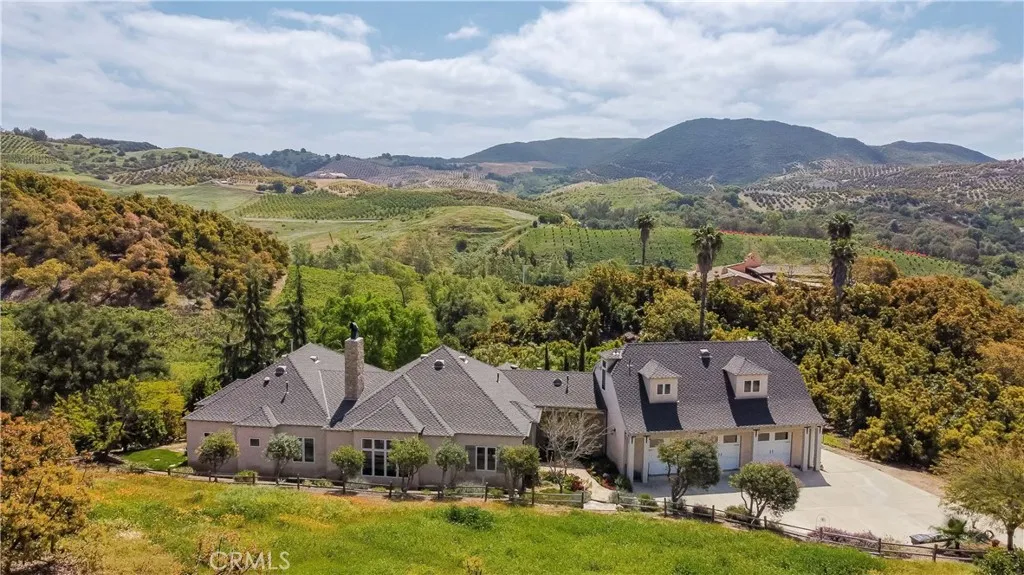 26525 Carancho Road, Temecula, California 92590 home-pic-61