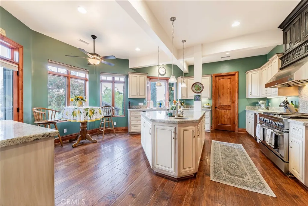 26525 Carancho Road, Temecula, California 92590 home-pic-15
