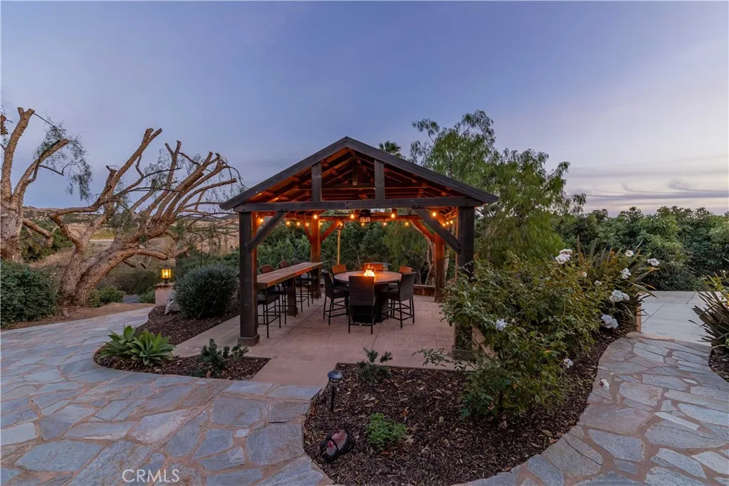 26525 Carancho Road, Temecula, California 92590 home-pic-48