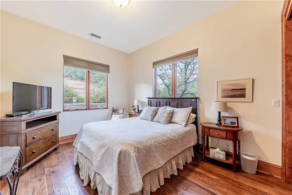 26525 Carancho Road, Temecula, California 92590 home-pic-30