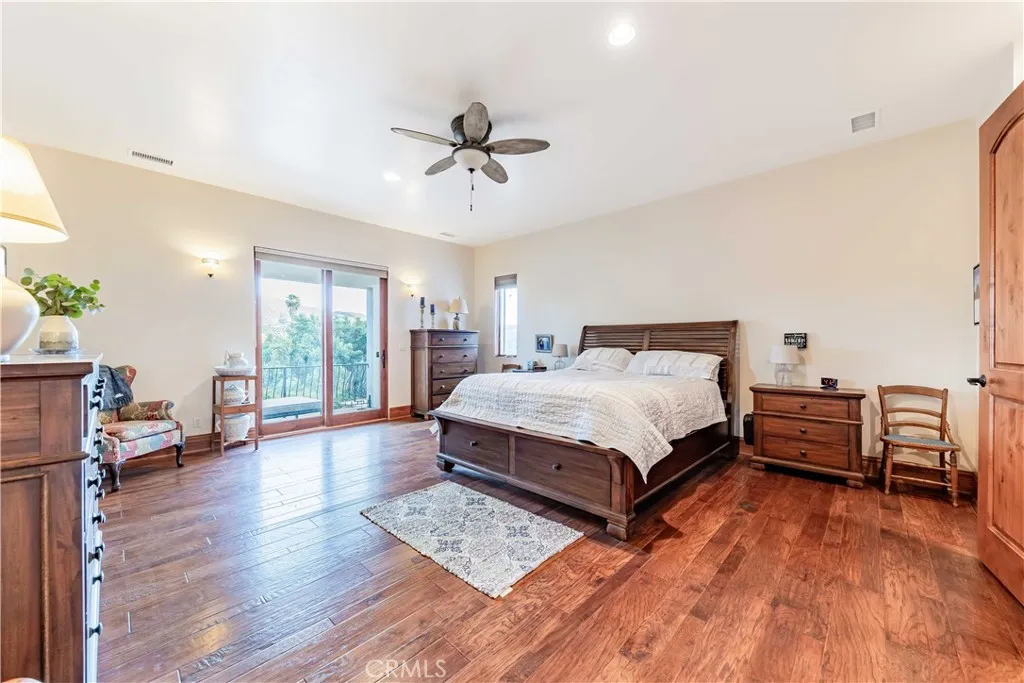 26525 Carancho Road, Temecula, California 92590 home-pic-24