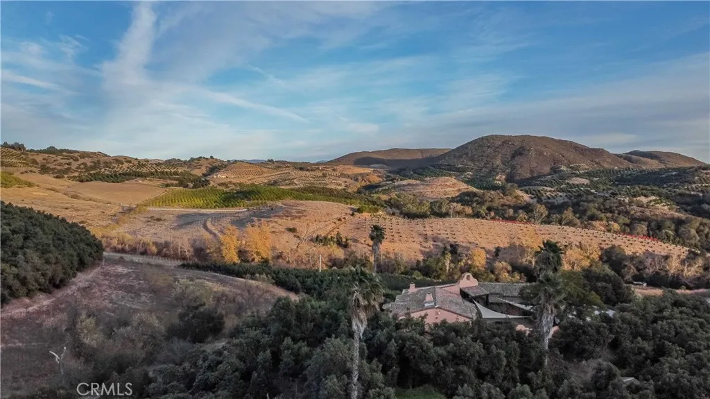 26525 Carancho Road, Temecula, California 92590 home-pic-58