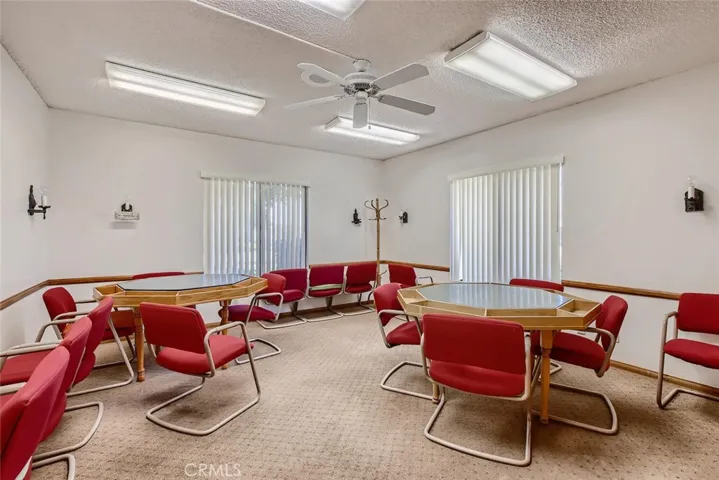 Card/Meeting Room