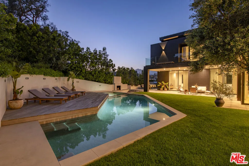 28869 Selfridge Drive, Malibu, California 90265 home-pic-24