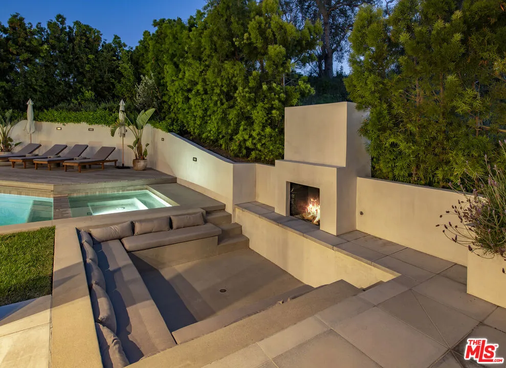 28869 Selfridge Drive, Malibu, California 90265 home-pic-25