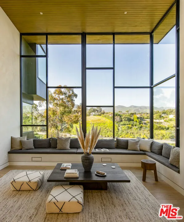 28869 Selfridge Drive, Malibu, California 90265 home-pic-7