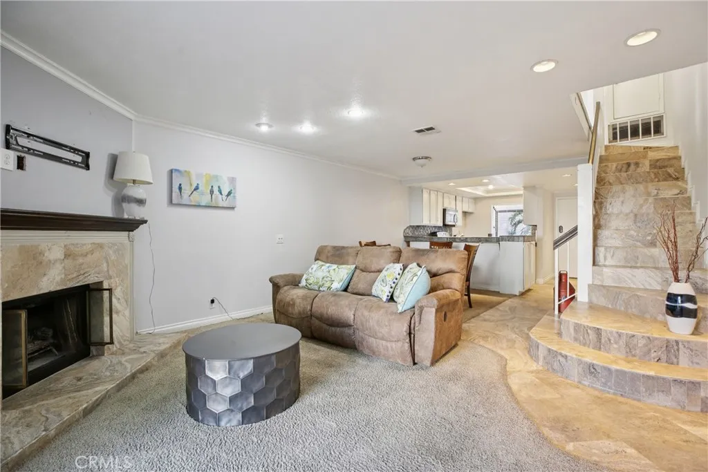 338 Molokai, Placentia, California 92870 home-pic-4