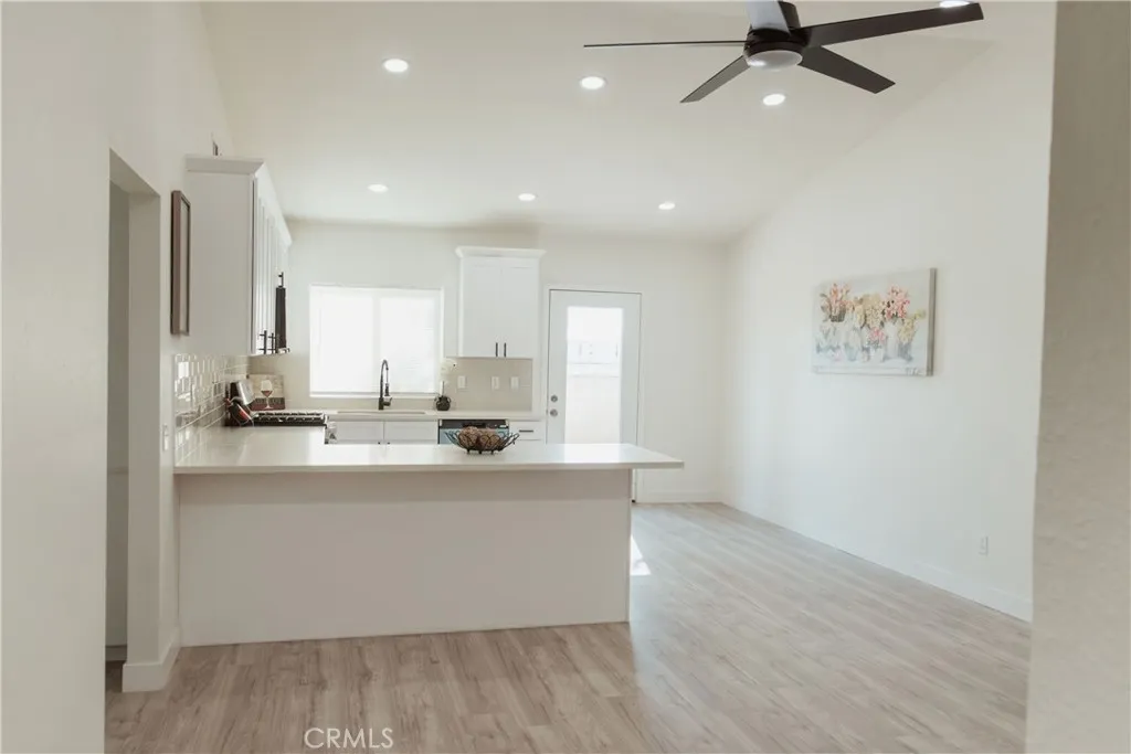 767 Clearwater, Perris, California 92571 home-pic-2