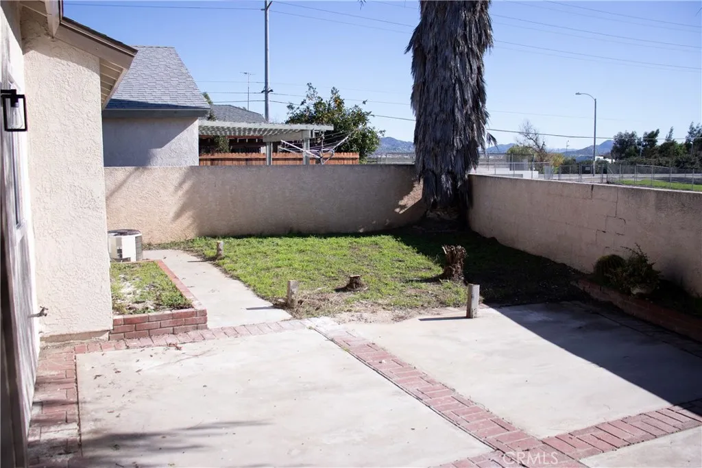 767 Clearwater, Perris, California 92571 home-pic-16
