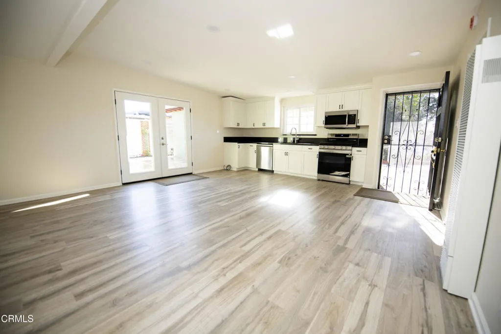 891 Salem Avenue, Oxnard, California 93036 home-pic-25