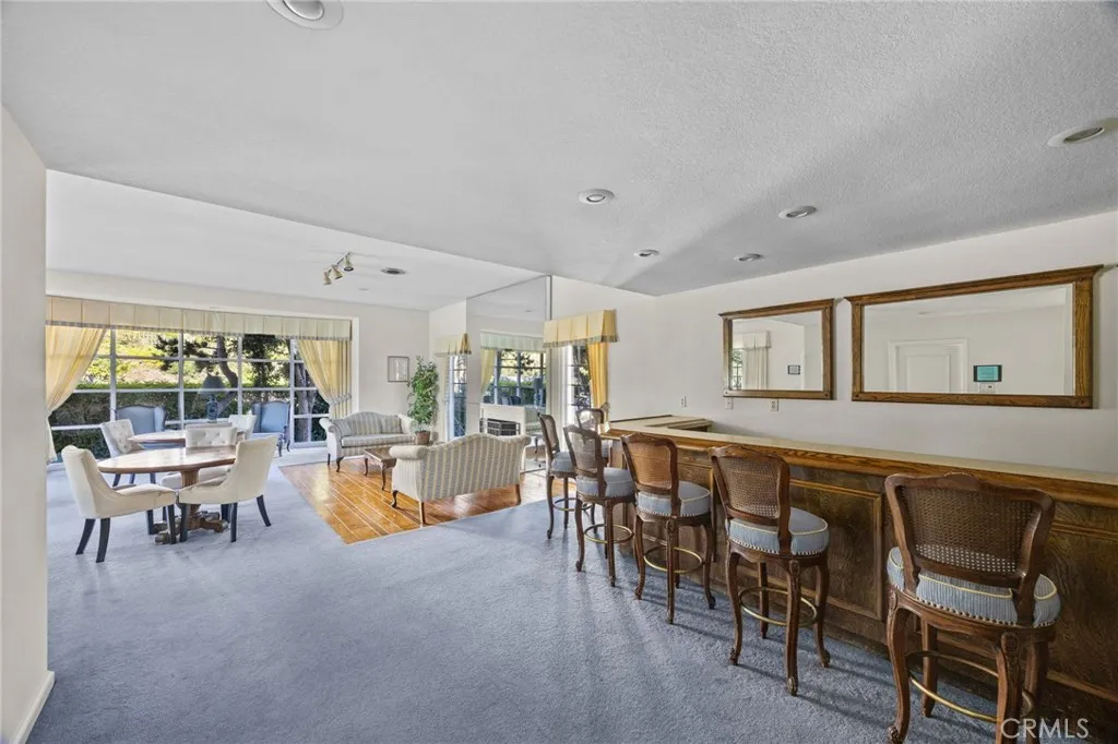 101 Scholz Plaza Ph19, Newport Beach, California 92663 home-pic-32