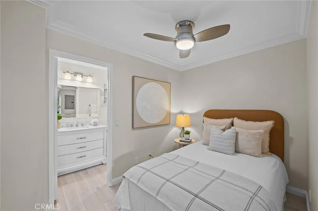 101 Scholz Plaza Ph19, Newport Beach, California 92663 home-pic-17
