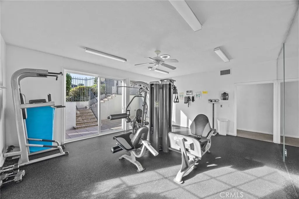 101 Scholz Plaza Ph19, Newport Beach, California 92663 home-pic-35