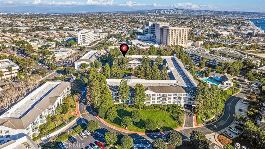 Interior Location near the Beach