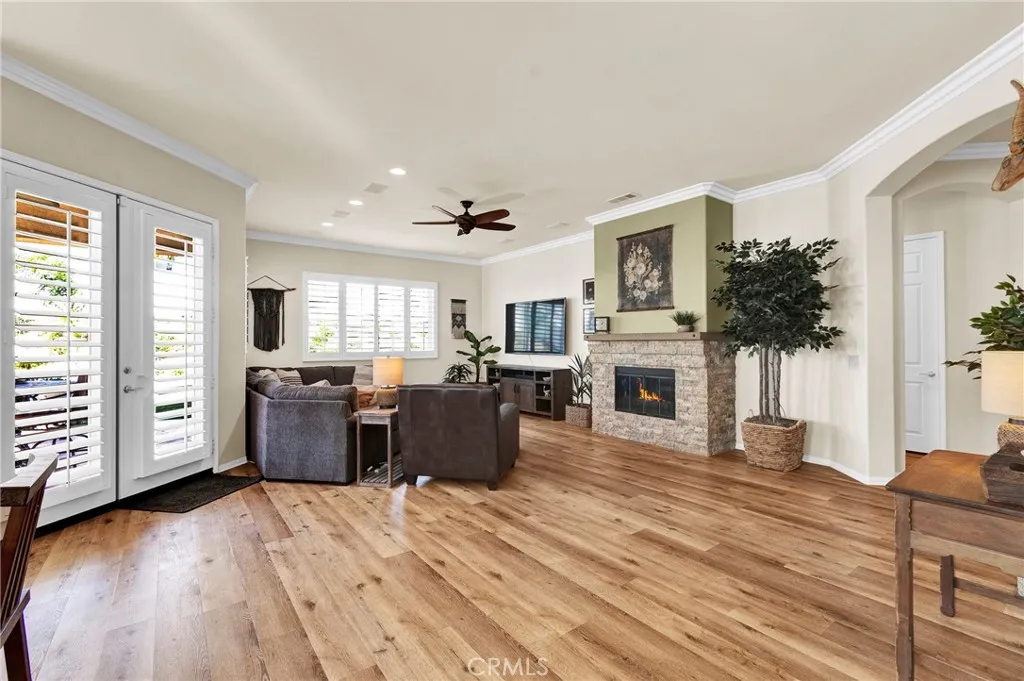 930 Gleneagles, Beaumont, California 92223 home-pic-11