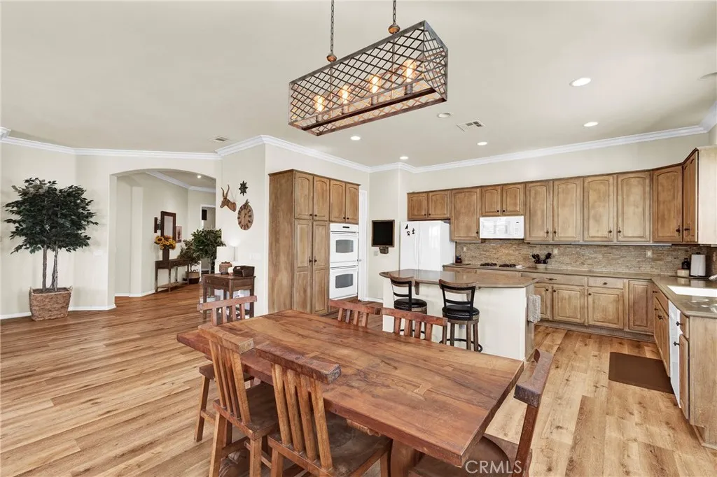 930 Gleneagles, Beaumont, California 92223 home-pic-14