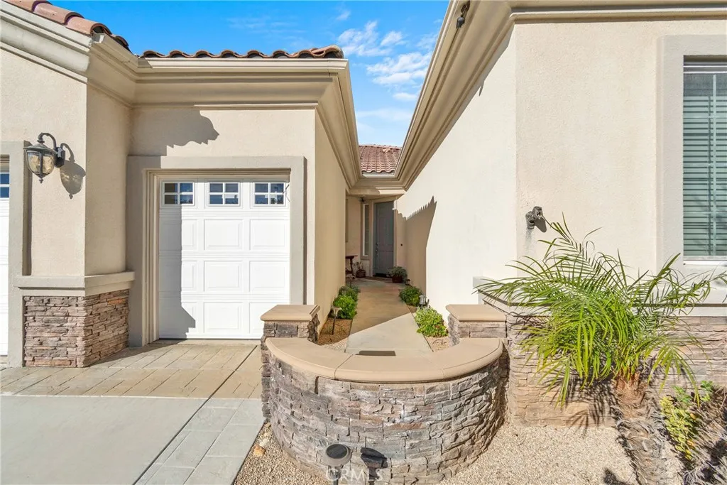 930 Gleneagles, Beaumont, California 92223 home-pic-5