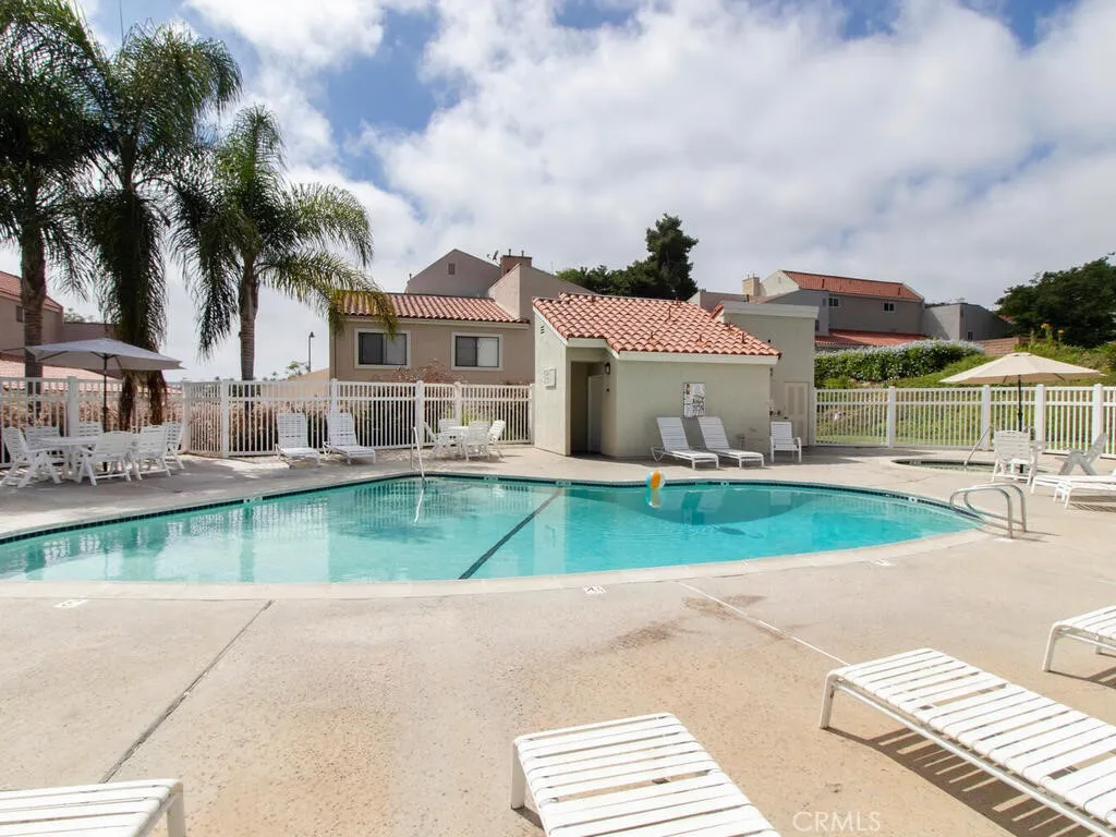 6907 Quail Place F, Carlsbad, California 92009 home-pic-21