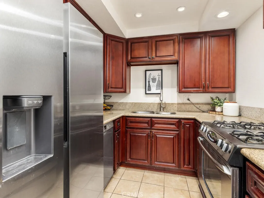 6907 Quail Place F, Carlsbad, California 92009 home-pic-8