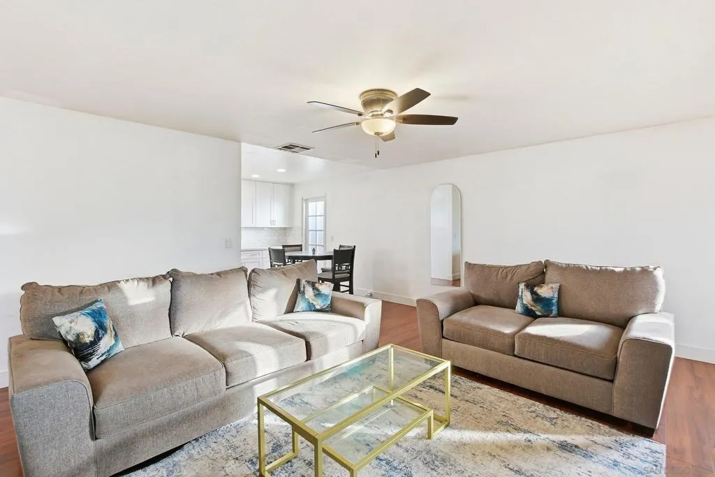 754 Alveda Avenue, El Cajon, California 92019 home-pic-15