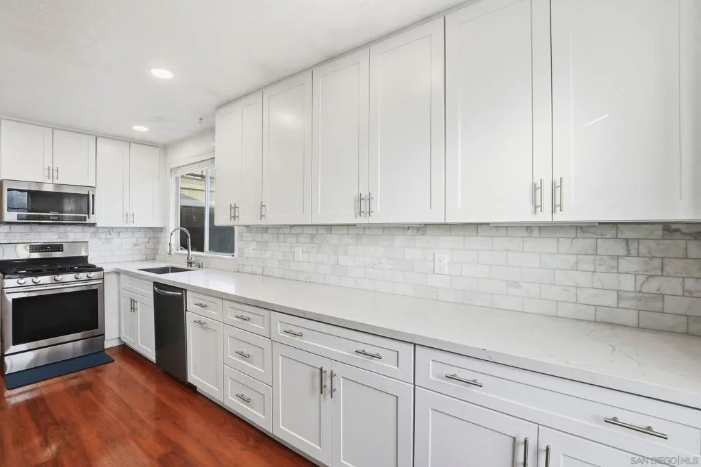 754 Alveda Avenue, El Cajon, California 92019 home-pic-8