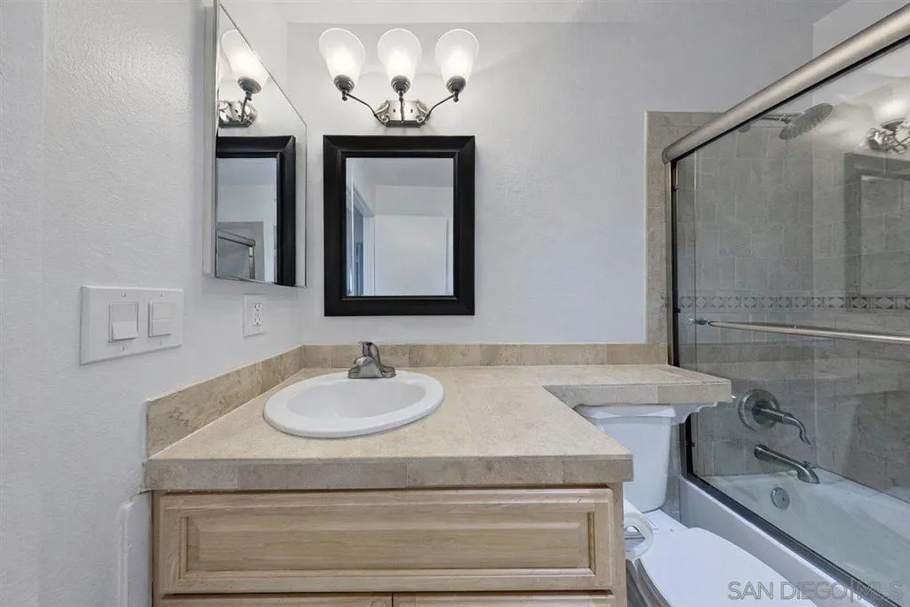 1158 Denver Lane C, El Cajon, California 92021 home-pic-30