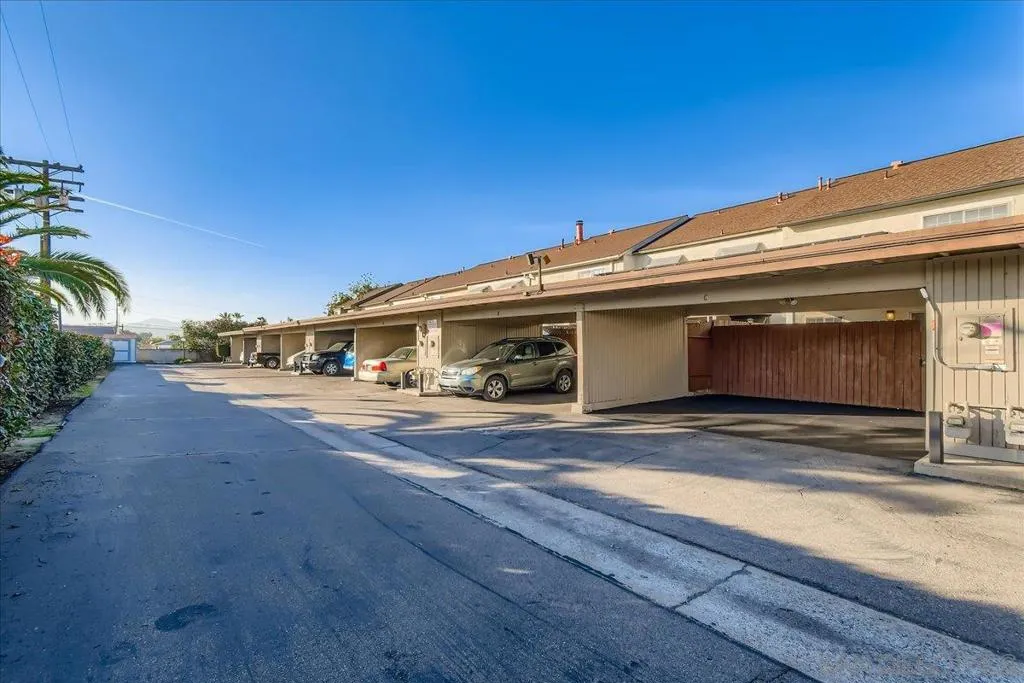 1158 Denver Lane C, El Cajon, California 92021 home-pic-37
