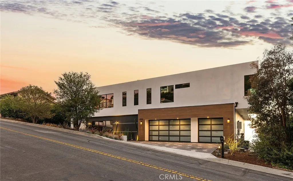 606 E Avenida San Juan, San Clemente, California 92672 home-pic-10