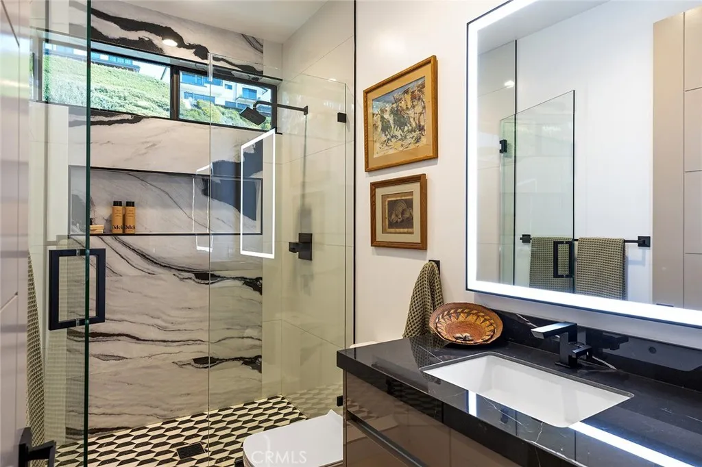 606 E Avenida San Juan, San Clemente, California 92672 home-pic-27