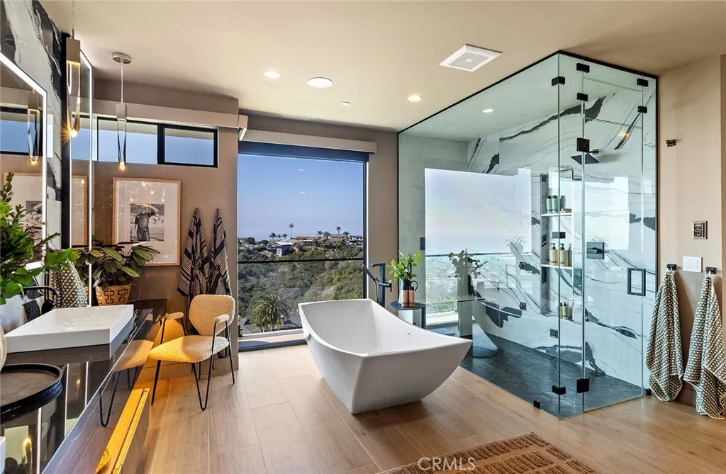 606 E Avenida San Juan, San Clemente, California 92672 home-pic-25