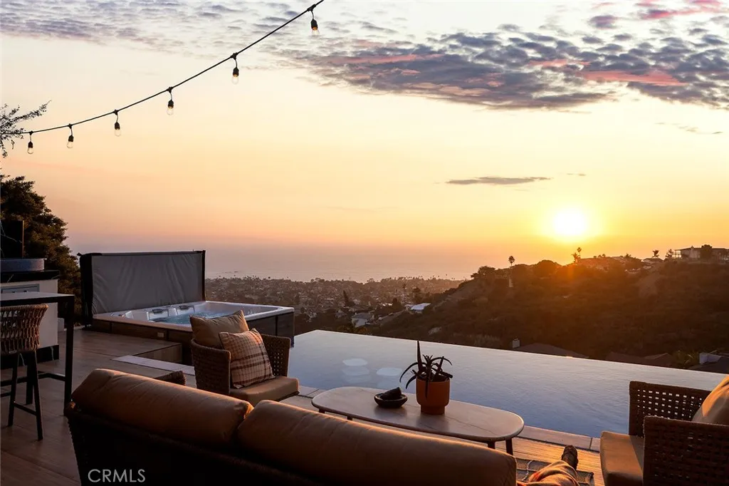 606 E Avenida San Juan, San Clemente, California 92672 home-pic-9