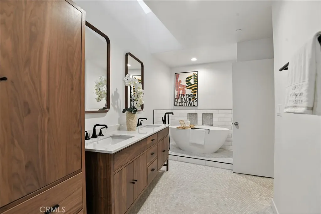 2203 3rd Street 1, Santa Monica, California 90405 home-pic-31
