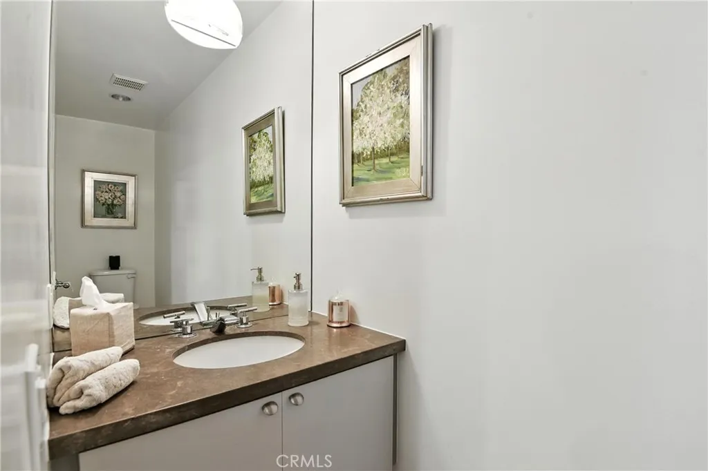 2203 3rd Street 1, Santa Monica, California 90405 home-pic-15
